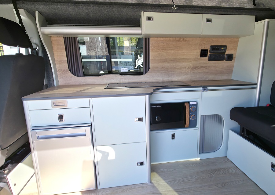 VW Rebellion Camper LWB DSG 150 - Automatic