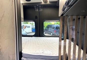 Swift Trekker S - Automatic