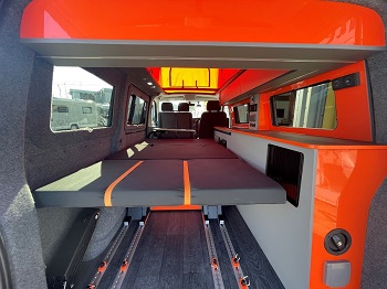 VW Vanlife Camper - Automatic