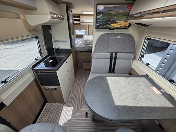Malibu Van comfort GT Skyview 600 DB - Automatic