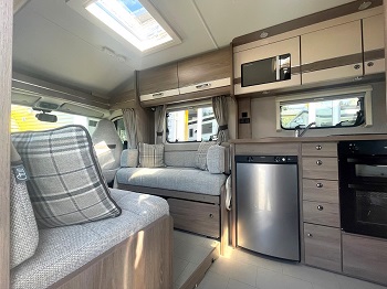 Compass Avantgarde 155