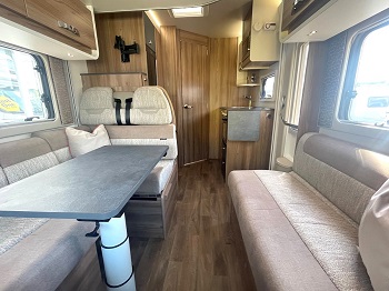 Swift Champagne 604