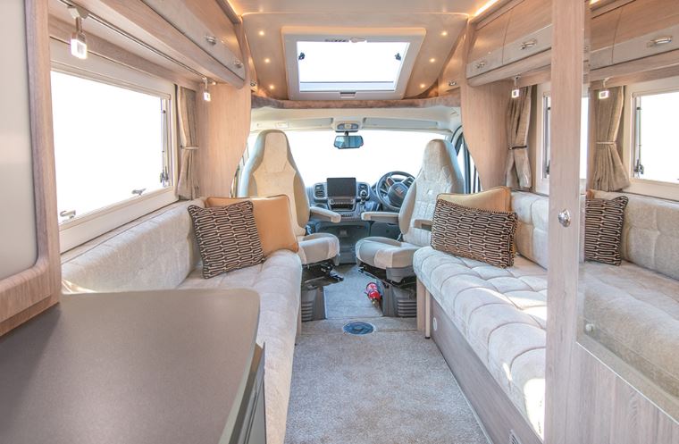 Auto-Sleepers Broadway EK TB LP