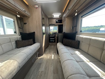 Auto-Sleepers Nuevo EK Plus - Automatic