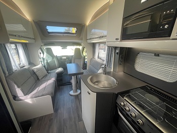 Swift Voyager 594 - Automatic