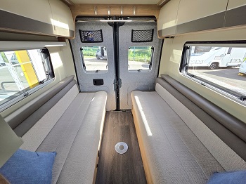 Auto-Trail V-Line 635