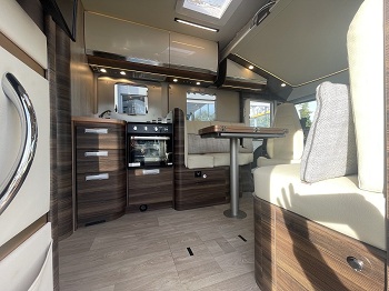 Laika Ecovip H 4112 DS - Automatic