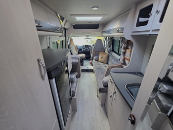 Auto-Sleepers Kemerton XL