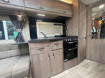 Auto-Sleepers Malvern - Automatic