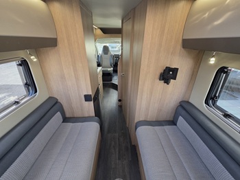Auto-Trail V-Line 670 S-A