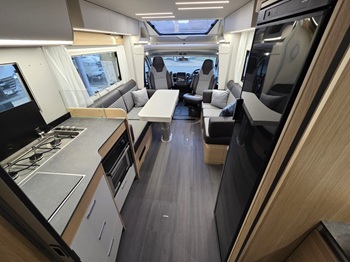 Adria Matrix Axess 600 DT - Automatic