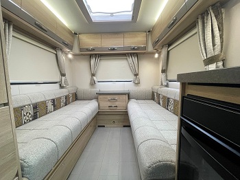Elddis Evolution 120