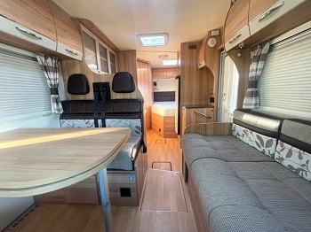 Bailey Autograph 75-4