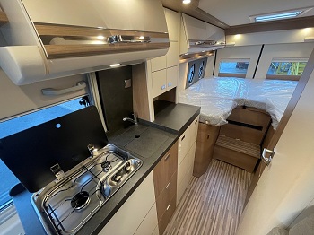Malibu First class - two rooms GT skyview 640 LE RB - Automatic