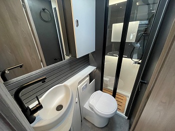 Swift Voyager 564 -Automatic