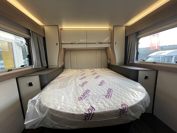 Swift Voyager 494 - Automatic