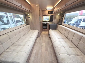 Auto-Sleepers Broadway EK TB LP - Automatic