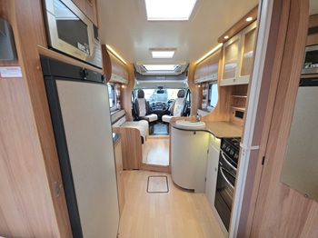 Bailey Approach Autograph 740