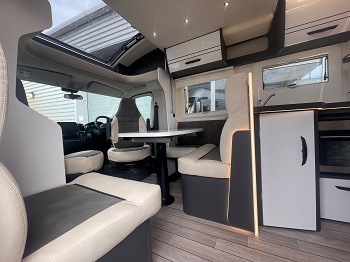 McLouis Fusion 379 - Automatic