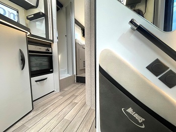 McLouis Fusion 373 - Automatic