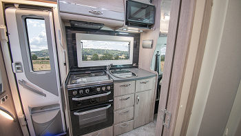 Auto-Sleepers Broadway EL