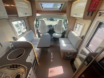Burstner Delfin T727G