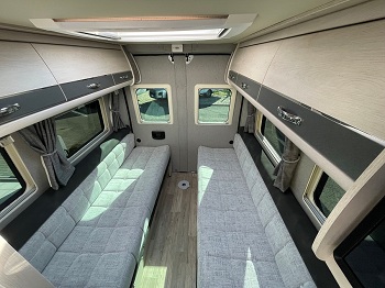 Auto-Sleepers Warwick XL - Automatic