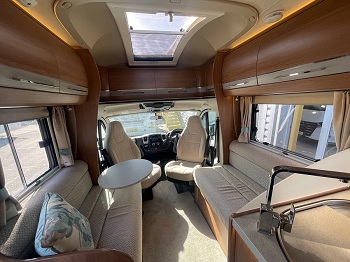 Auto-Trail Dakota