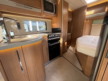 Auto-Trail Dakota