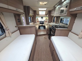 Elddis Majestic 285