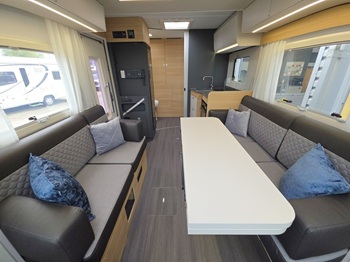 Adria Matrix Axess 600 DT - Automatic