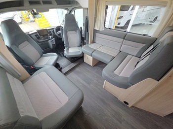 Auto-Trail F72