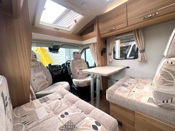 Elddis Majestic 195