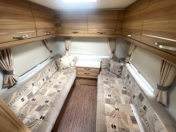 Elddis Majestic 195