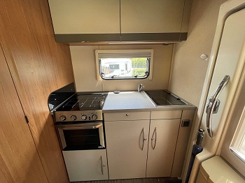Auto-Trail Tribute 615