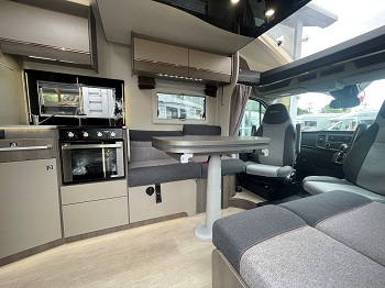 Chausson Titanium 768 XLB - Automatic