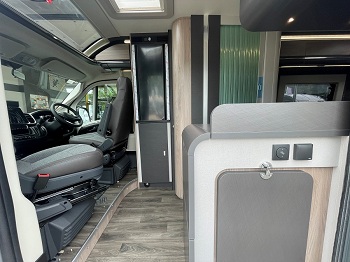Swift Carrera 122 - Automatic