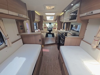 Elddis Majestic 285