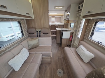 Swift Champagne 684 - Automatic