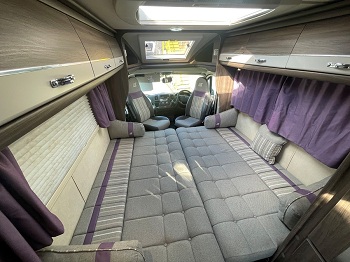 Auto-Sleepers Broadway EK TB LP