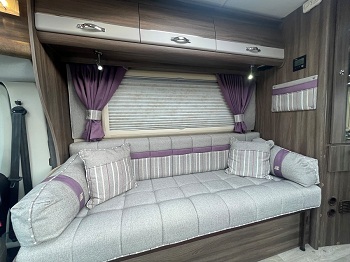 Auto-Sleepers Broadway EK TB LP