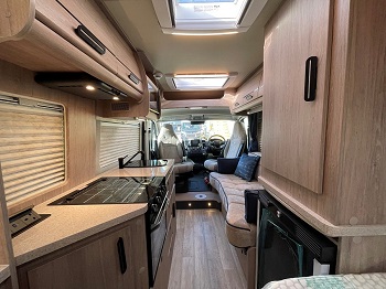 Auto-Sleepers Kingham LXV - Automatic