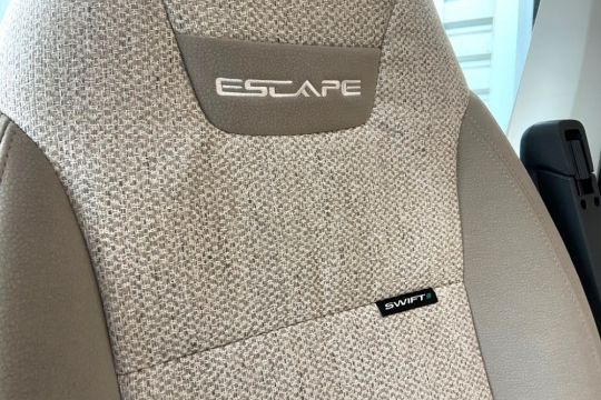 swift-escape-640-interior-seat.jpg