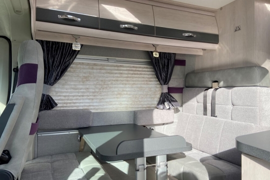 auto-sleepers-fairford-plus-interior-dinette.jpg