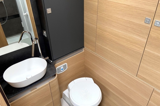 adria-matrix-plus-600-dt-interior-washroom.jpg