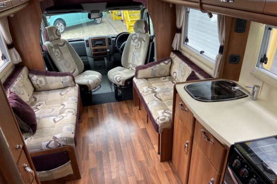 auto-sleepers-burford-duo-interior-front-overview.jpg