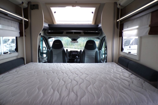 chausson-ddbed-interior-rect.jpg