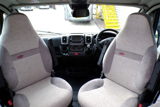 elddis-majestic-155-interior-cab.jpg
