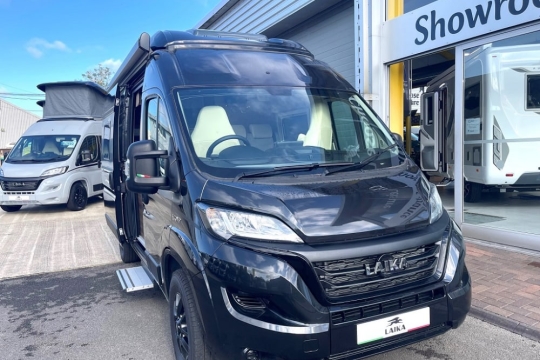 laika-ecovip-cv540-exterior-front-side.jpg