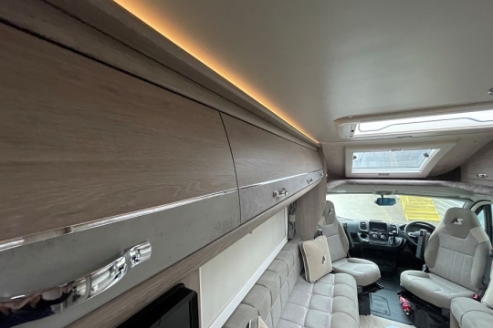 auto-sleepers-broadway-ek-tn-lp-interior-cabinets-to-front.jpg